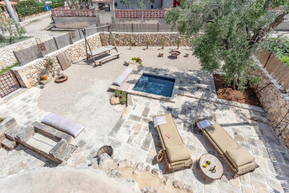 Bed and Breakfast Trullo Santovia Сант-Исидоро Экстерьер фото
