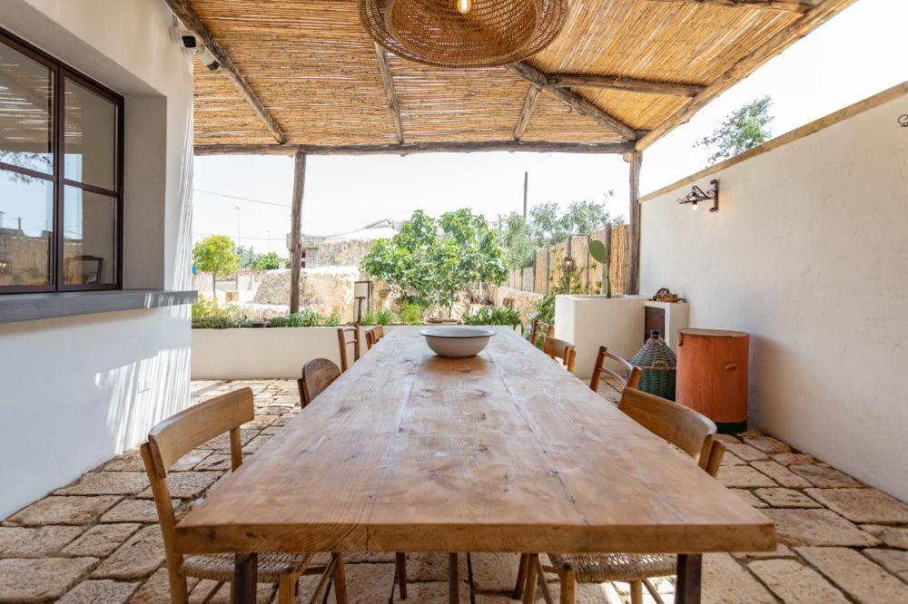 Bed and Breakfast Trullo Santovia Сант-Исидоро Экстерьер фото
