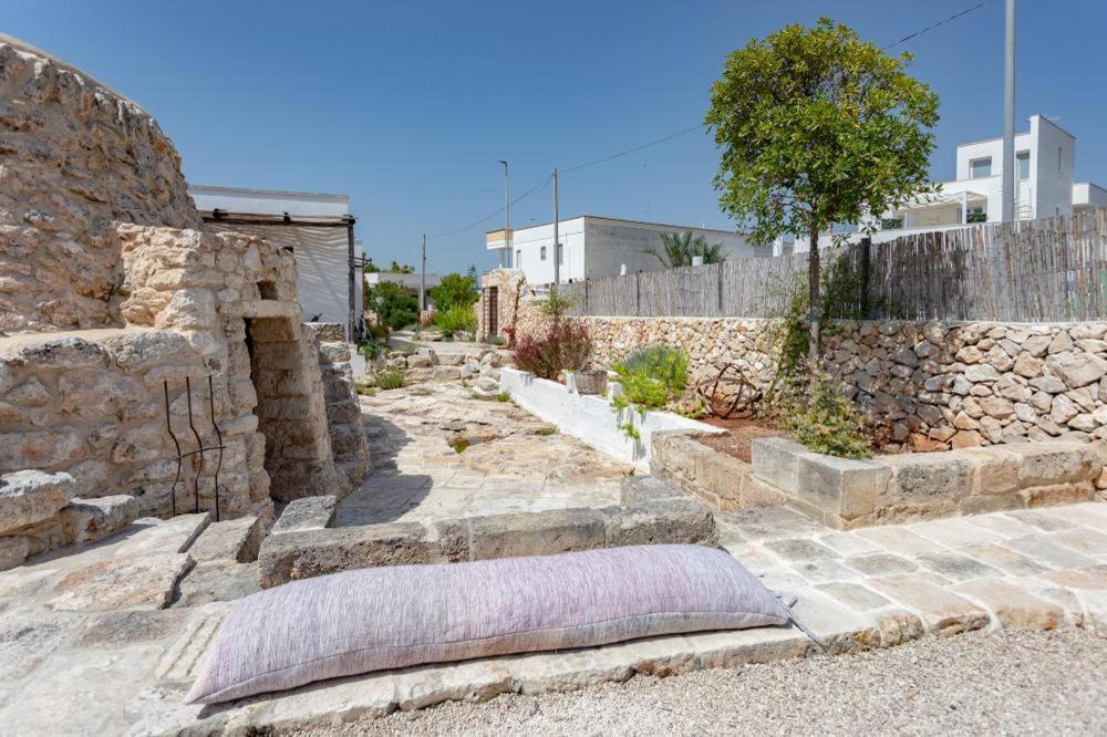 Bed and Breakfast Trullo Santovia Сант-Исидоро Экстерьер фото