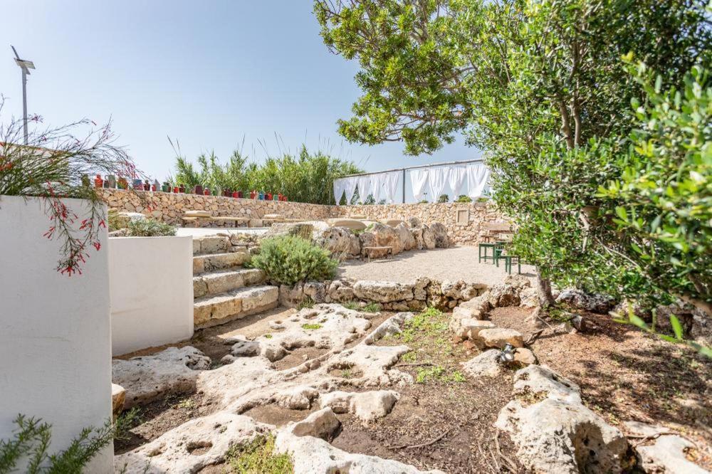 Bed and Breakfast Trullo Santovia Сант-Исидоро Экстерьер фото