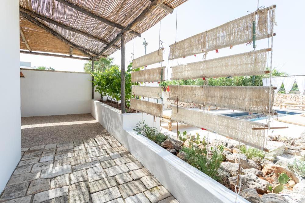 Bed and Breakfast Trullo Santovia Сант-Исидоро Экстерьер фото