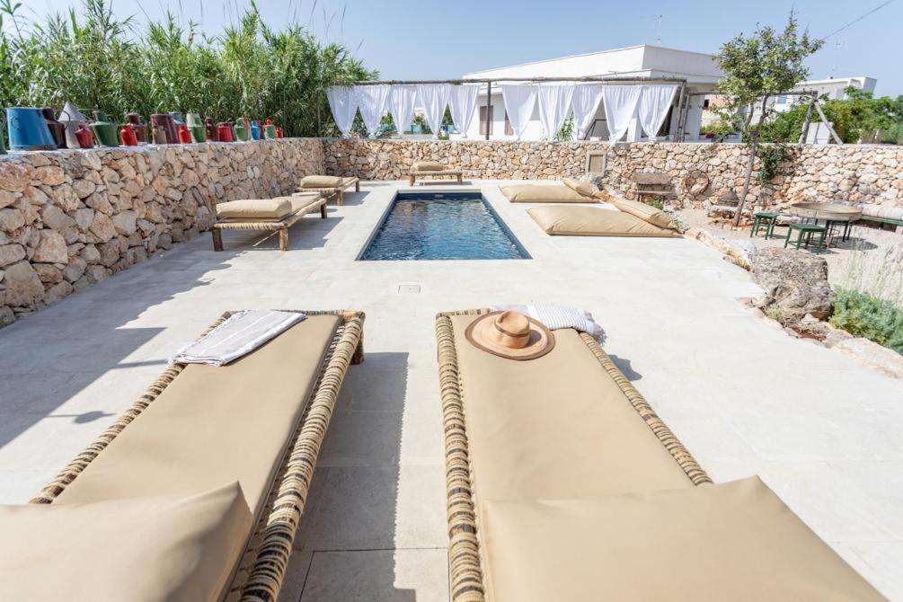 Bed and Breakfast Trullo Santovia Сант-Исидоро Экстерьер фото