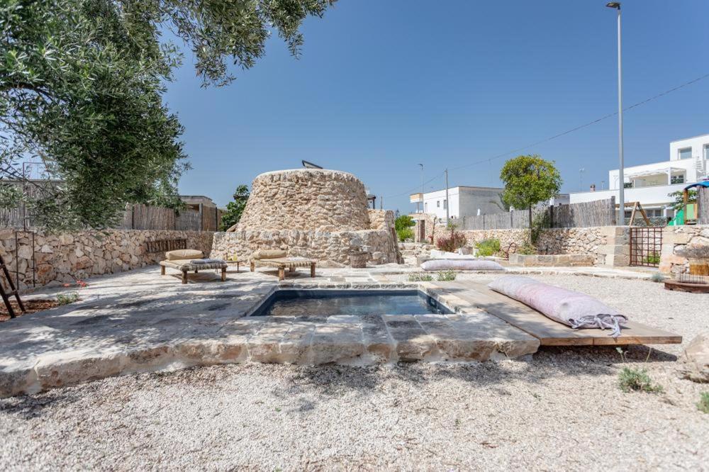 Bed and Breakfast Trullo Santovia Сант-Исидоро Экстерьер фото